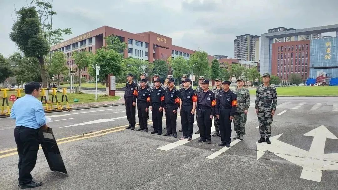 湖南保安服務,墻外高空清洗服務,湖南保利天創物業發展有限公司