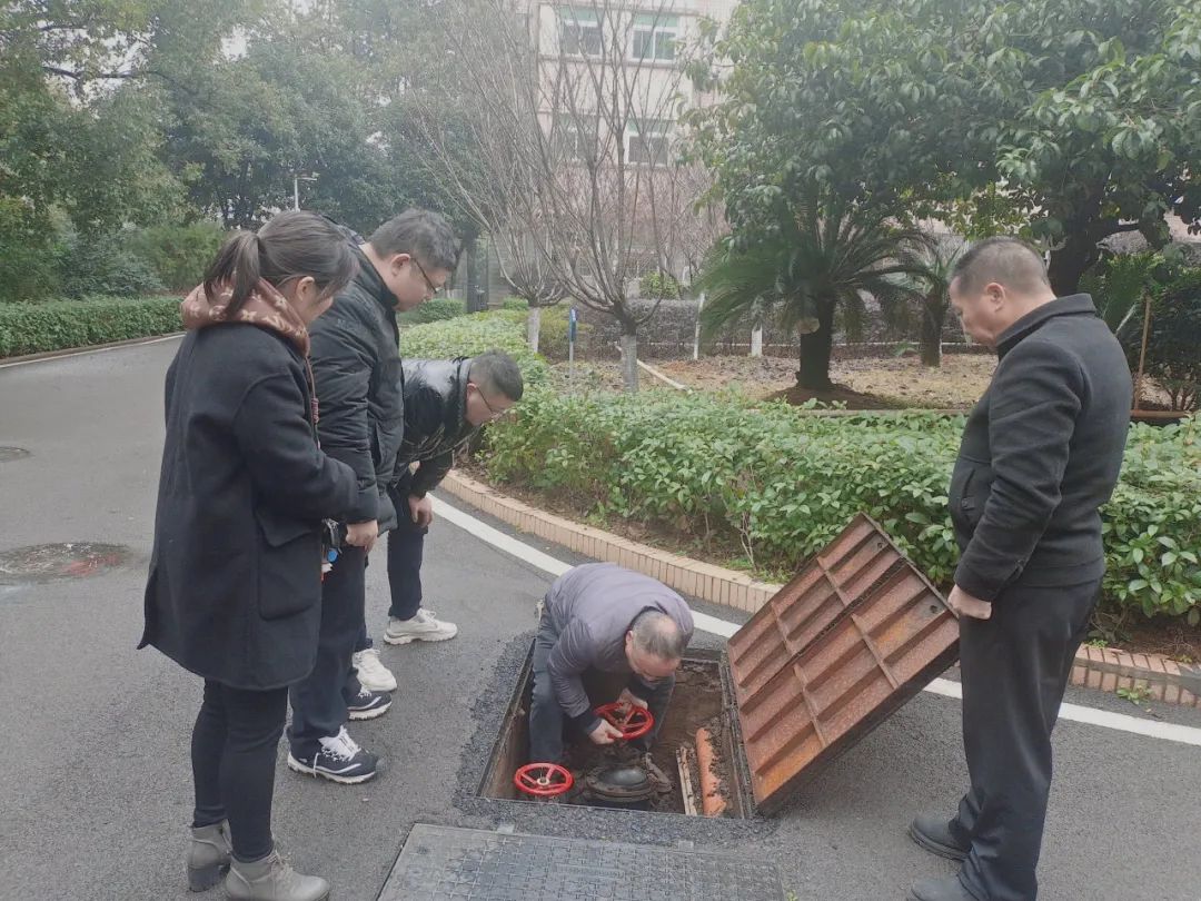 湖南保安服務,墻外高空清洗服務,湖南保利天創物業發展有限公司