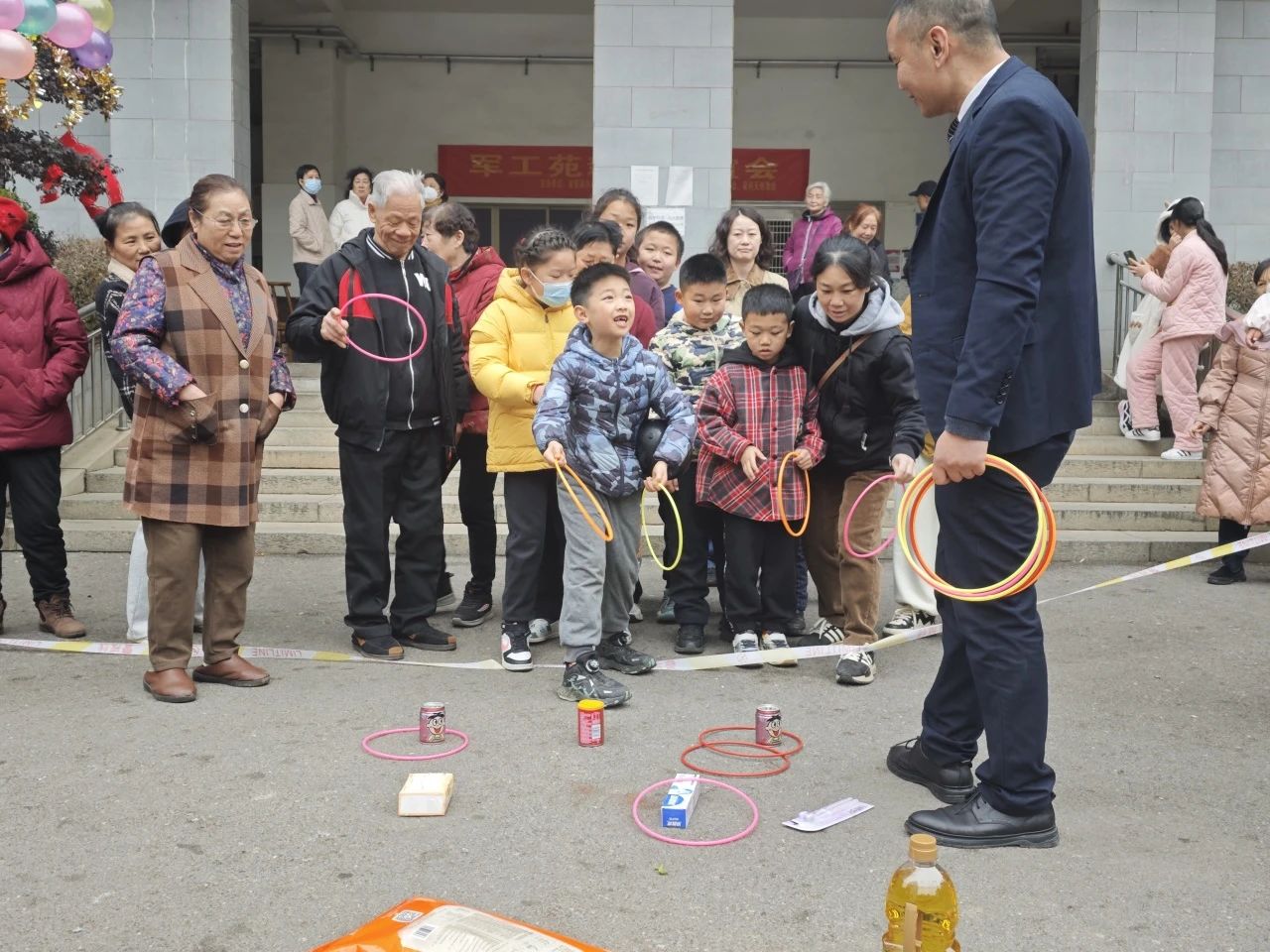 湖南保安服務,墻外高空清洗服務,湖南保利天創物業發展有限公司